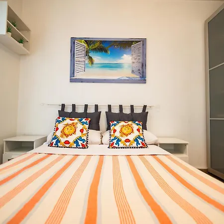 & 5 Terre Cozy Flat * Ameglia