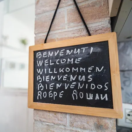 & 5 Terre Cozy Flat * Ameglia